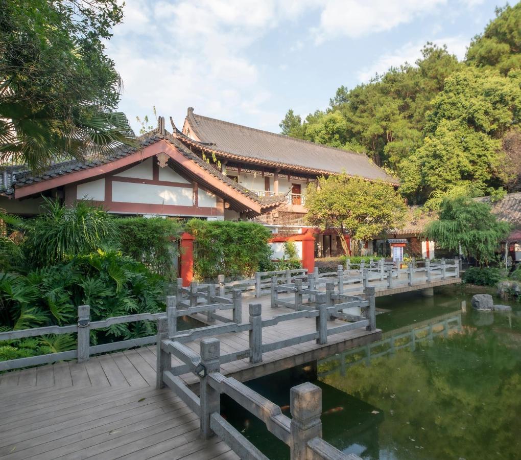 Guilin Yi Characteristic Hotel Coltd Exterior foto