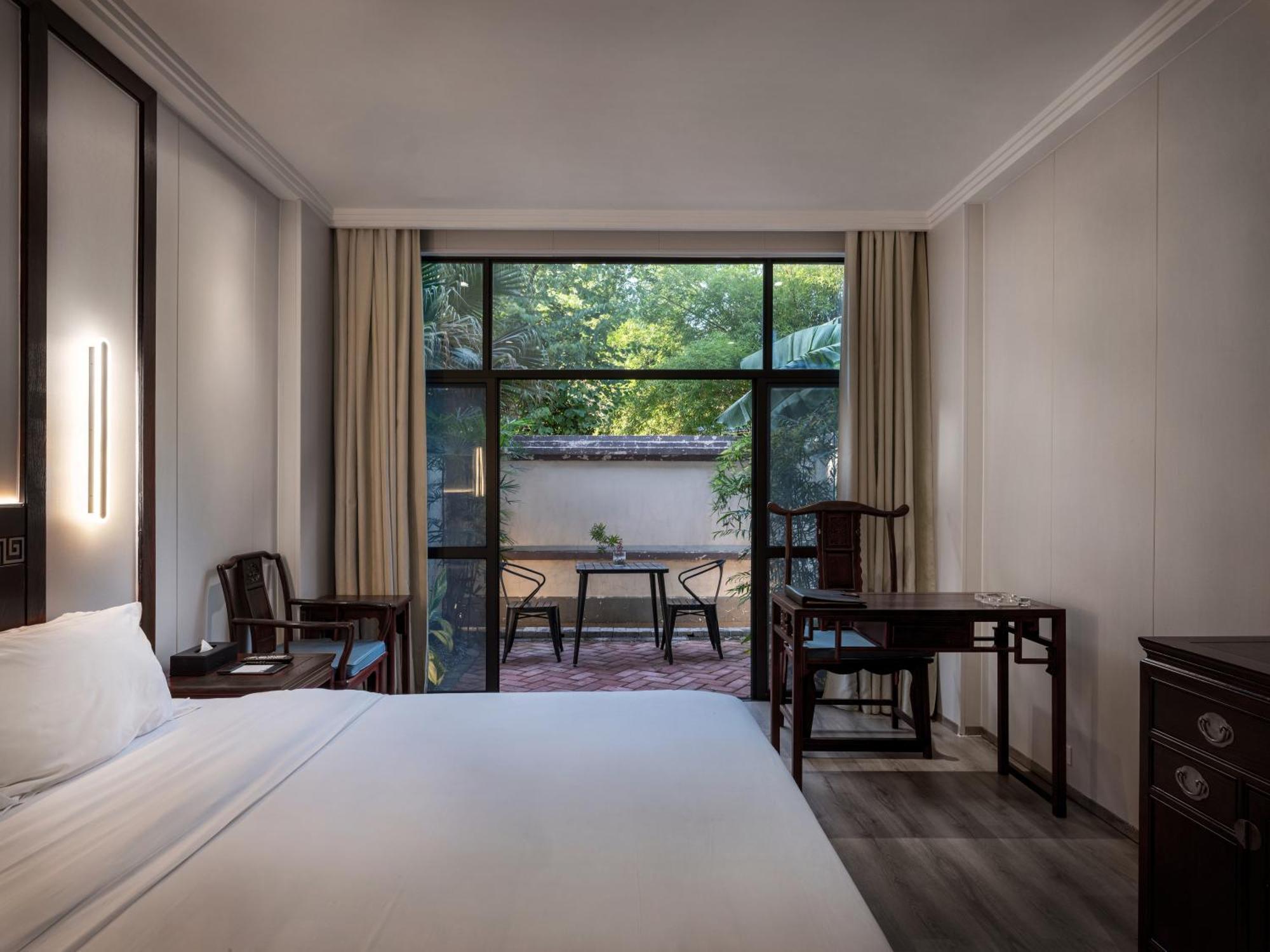Guilin Yi Characteristic Hotel Coltd Exterior foto